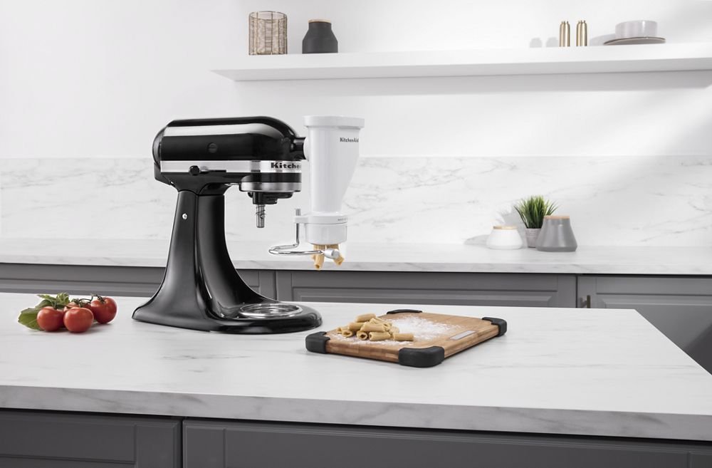 KitchenAid Gourmet Pasta Press Attachment | 6 Pasta Plates | Spaghetti, Bucatini, Rigatoni, Fusilli & Macaroni | Fits All KitchenAid Stand Mixers - Image 7